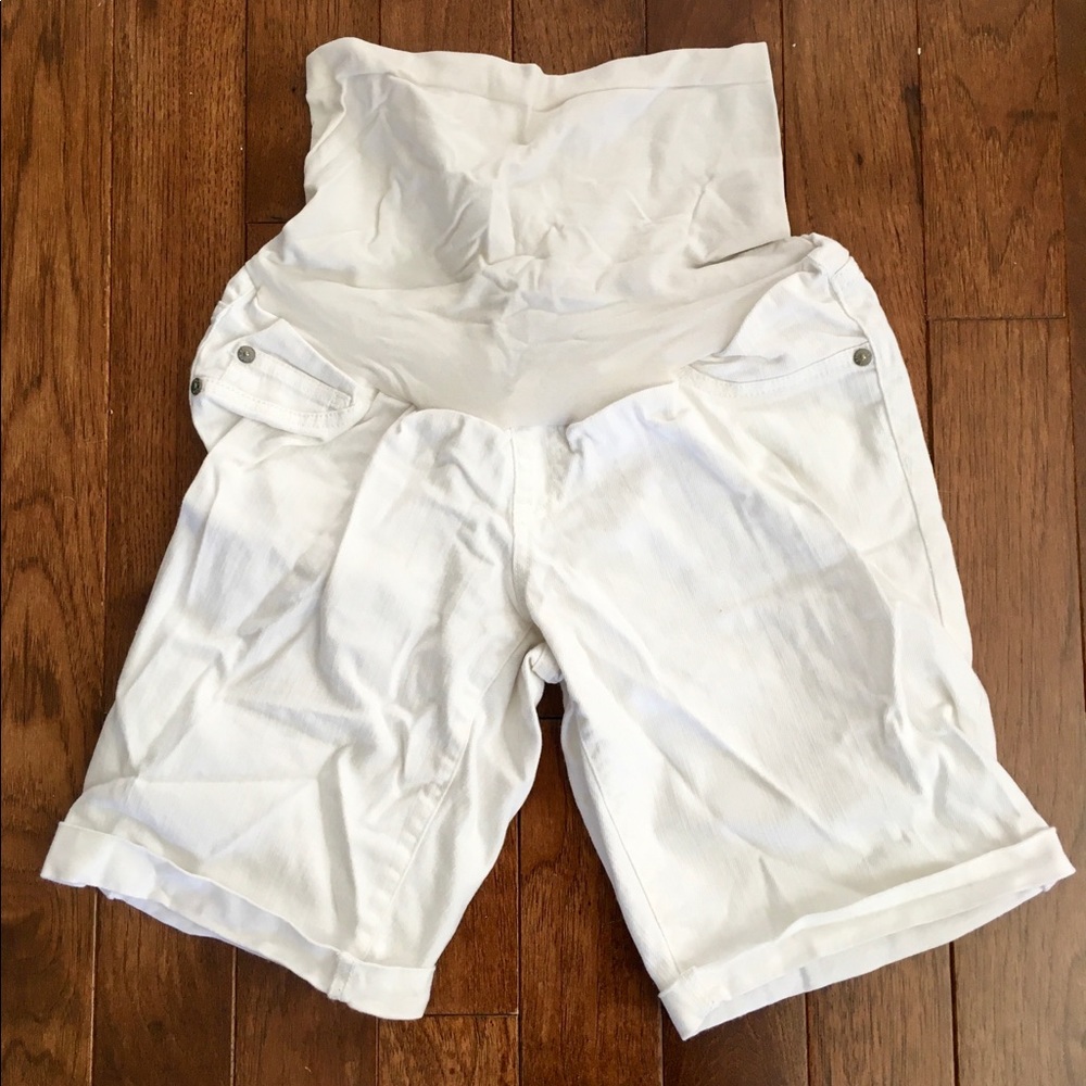 Indigo Blue White Cuffed Jean Shorts Size M
